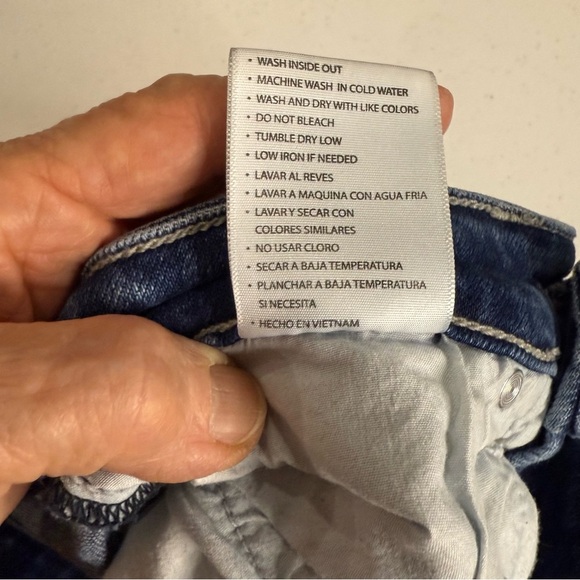 KanCan Distressed Skinny Jeans High Rise Raw Hem Light Wash Women’s Size 7/27 - Picture 16 of 16